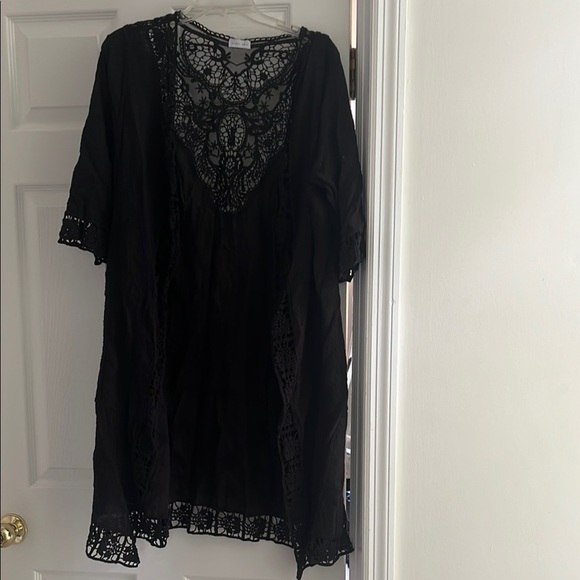 Tops - Elegant Black Lace Women's coverup